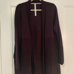 Lululemon maroon cardigan